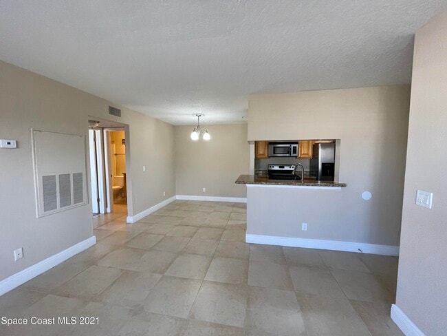 Photo - 7667 N Wickham Rd Unit 416