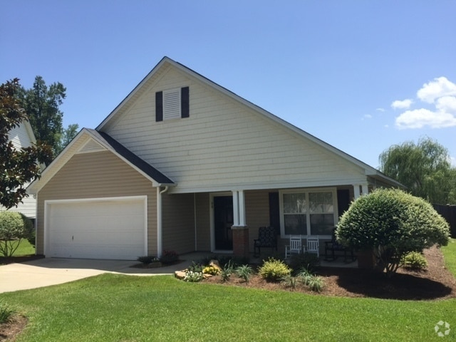 Building Photo - FOXPORT IN BALLENTINE - CHAPIN AREA! Rental