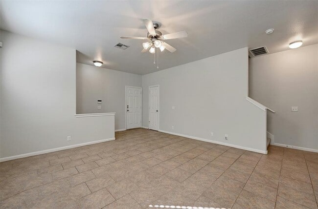 2412 Allred Dr