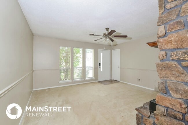 Photo - 7065 Markim Dr