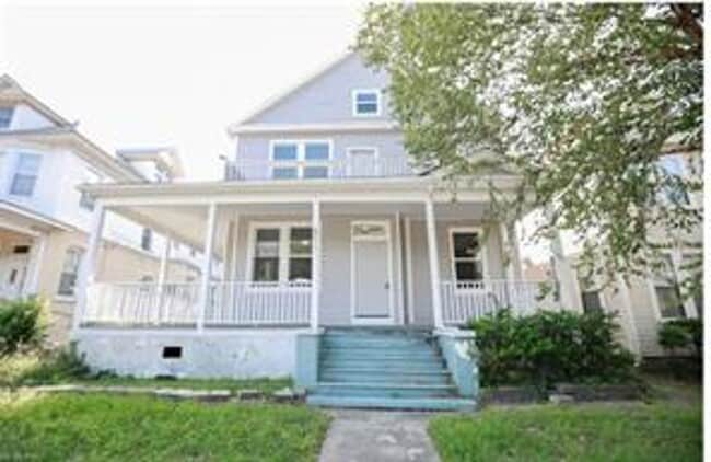 Building Photo - 3611 Granby St Unit A