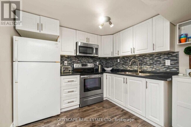 Photo - 6103 Silken Laumann Way