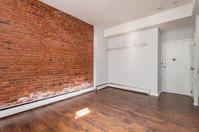Photo - South End Studio $1975 vacant and easy to ...