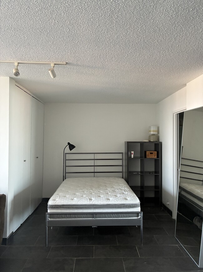 Photo - 15038 Union Tpke Unit North facing 8th floor