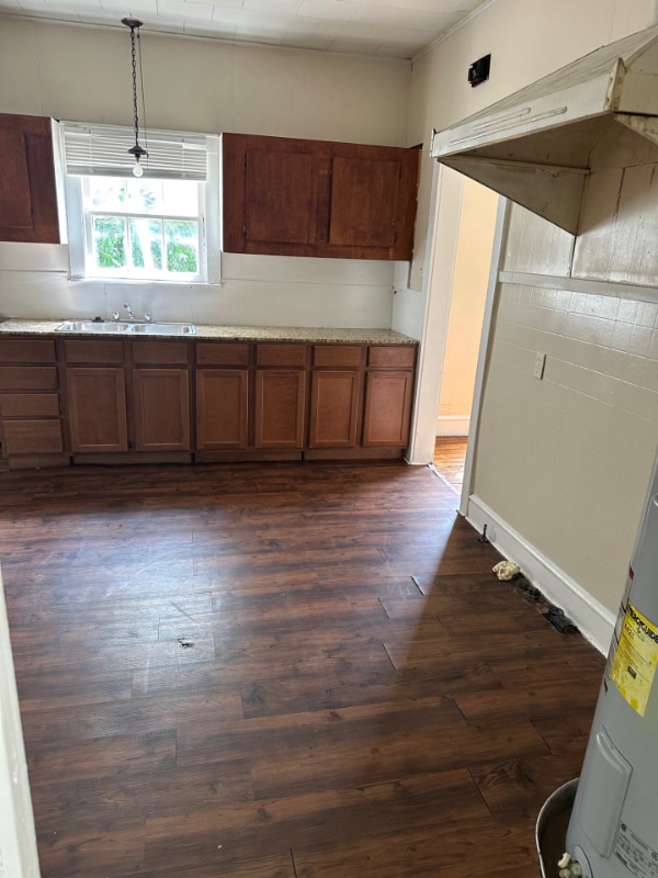 Photo - 1515 Maple Ave