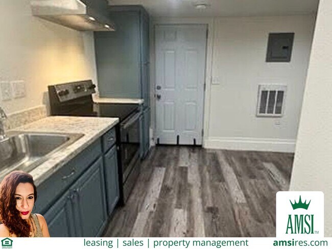 01111671B - 01111671B Apartment