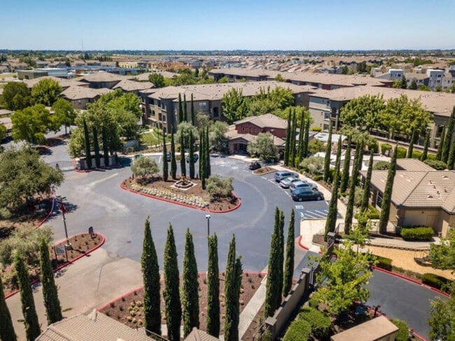 Villagio Luxury Apartments
