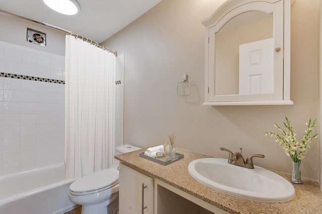 Photo - Garfield Park Apartments