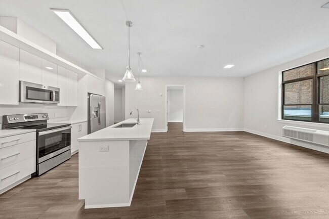 Photo - 121 34th St Unidad # 414