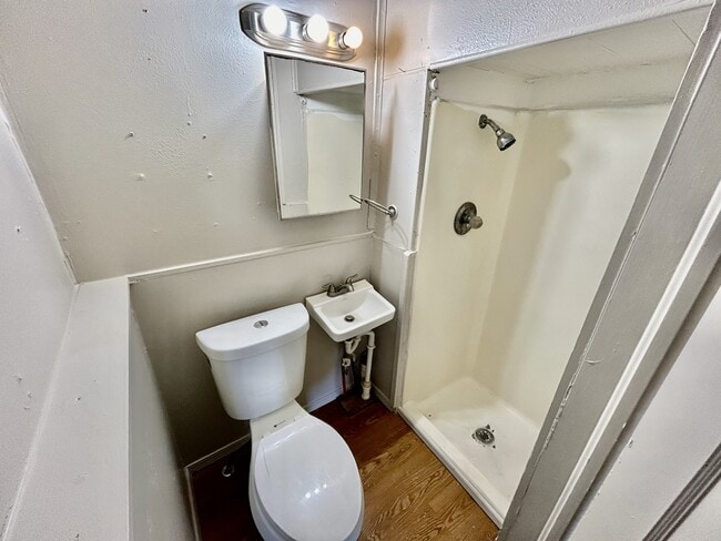 Photo - 424 S Johnston Ave