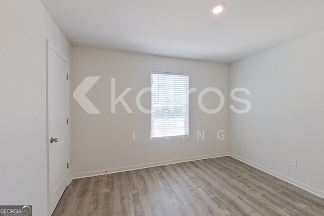 Building Photo - 2826 Jordan Ave
