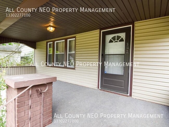 Photo - 321 Grace Ave