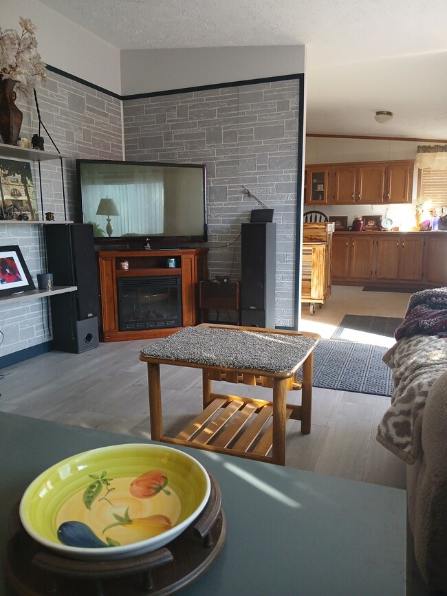 Photo - 6309 Highland St