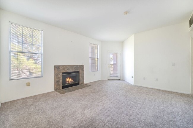 Photo - Spacious 3-Bedroom Condo with Garage and T...