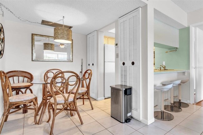 Photo - 4743 Jasper Dr Unit 204