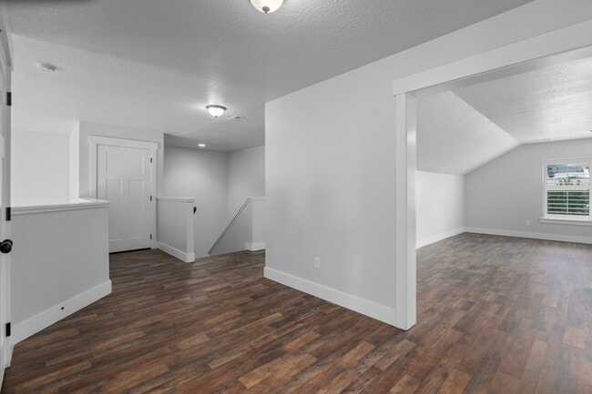 Photo - 7651 Scenic Maple Dr
