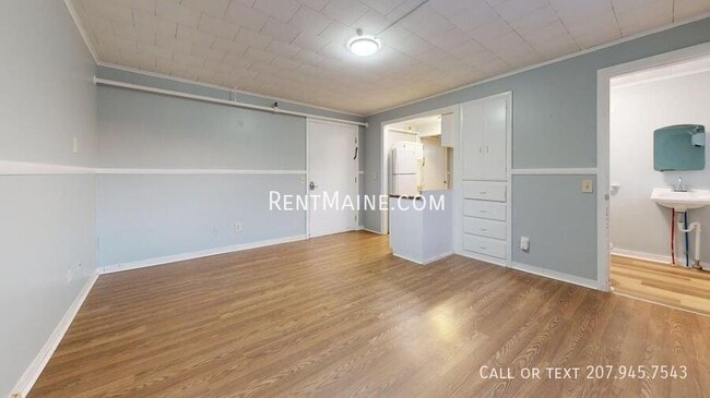 Photo - 513 Main St Unit 4