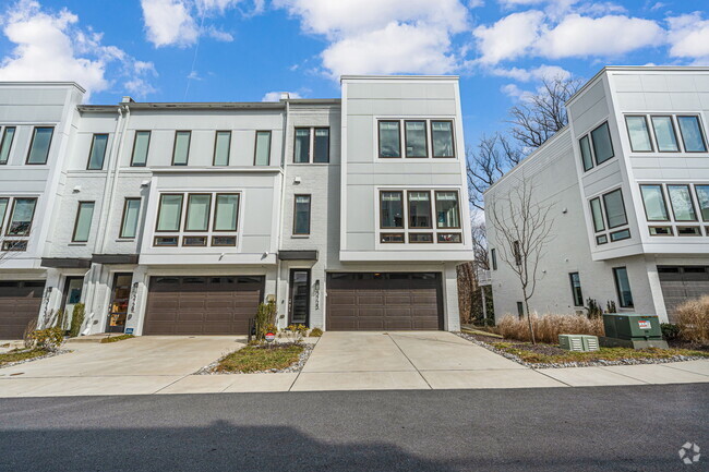 Building Photo - 3725 Glenmoor Reserve Ln Rental