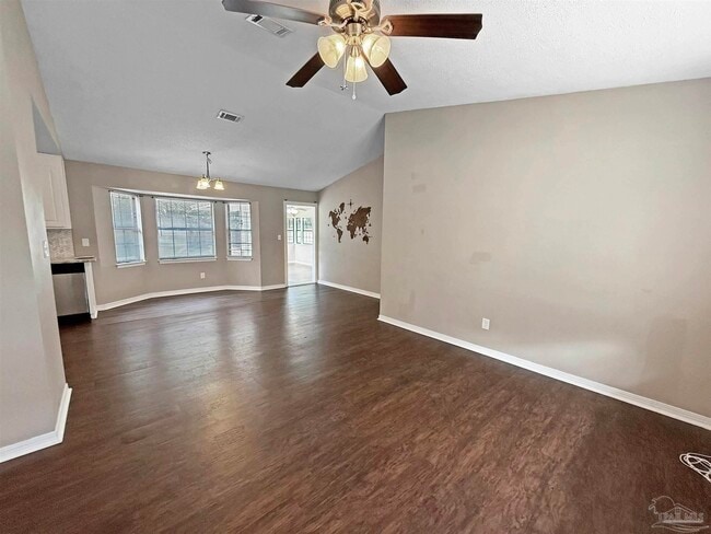 Photo - 7524 Sandy Creek Dr