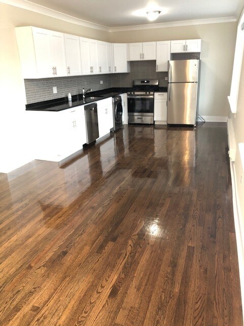 Photo - 839 W Cornelia Ave Unit 3N