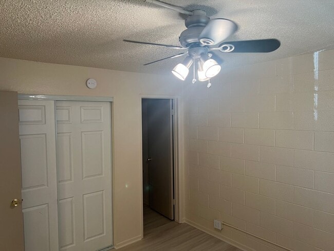 Photo - 1 Bedroom 1 Bath In Central Las Vegas