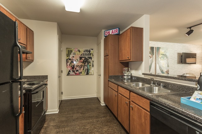 Photo - Gateway at Huntsville