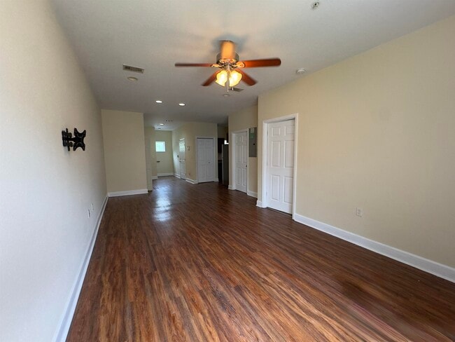1846 Belle Vue Way