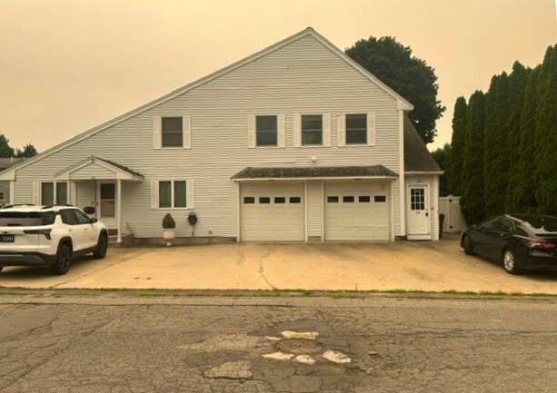 Photo - 28 Farragut St Unit 2nd Fl.