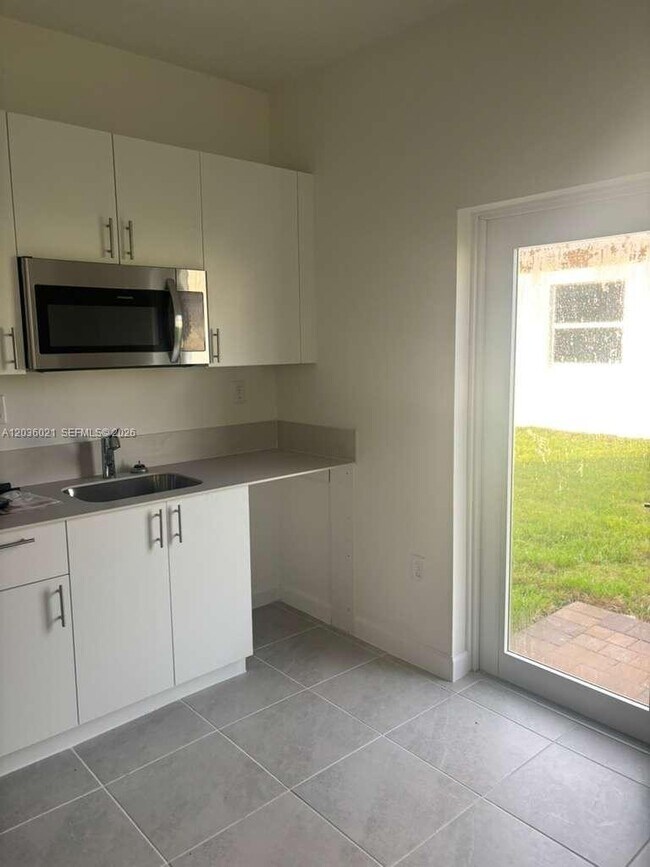 Photo - 2342 SE 30th St