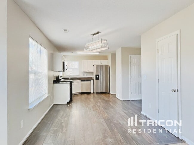 Photo - 5040 Liberty Hall Cir