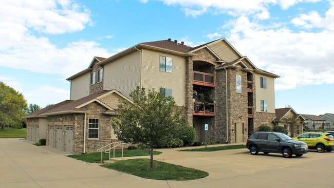 $1,275 | 2 Bedroom, 2 Bathroom Condo | Sublease | *Pet Friendly | Available for November 9th, 202...