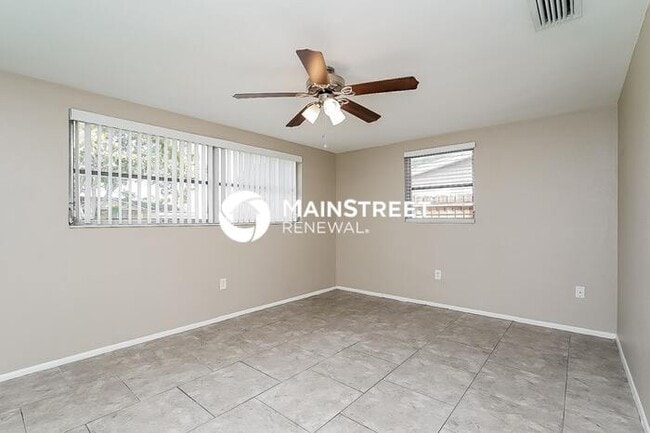 Photo - 2 Bedroom Pet-Friendly Home in Port Richey...