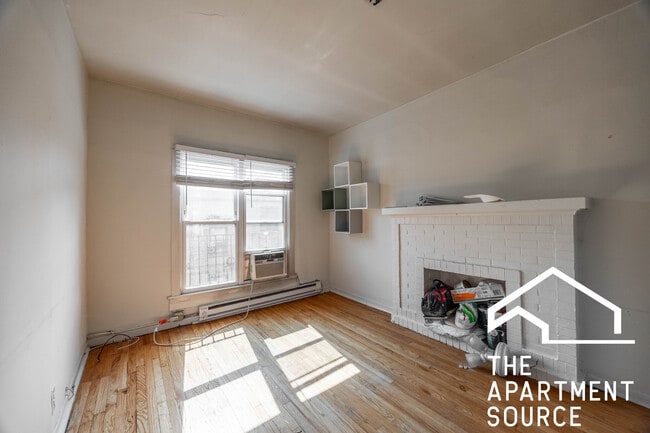 Photo - 732 W Roscoe St Condo Unit 3N