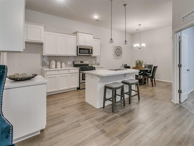 Photo - 2521 Finesilver Ln