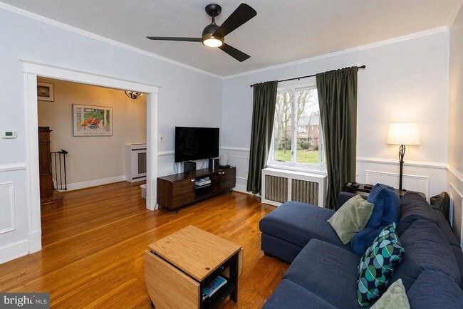 Photo - 1113 Clifton St NW