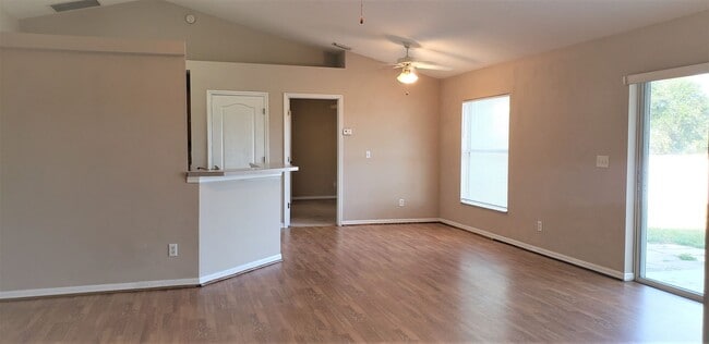 Photo - ~ 3/2 ~ Louisa Pointe ~ Crenshaw Circle ~ ...