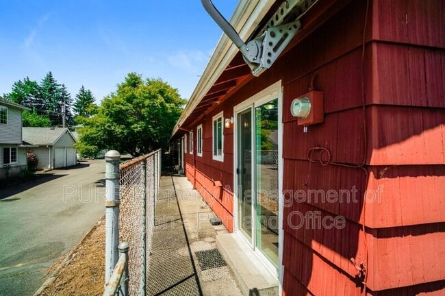 Photo - 1313 SE 130th Ave