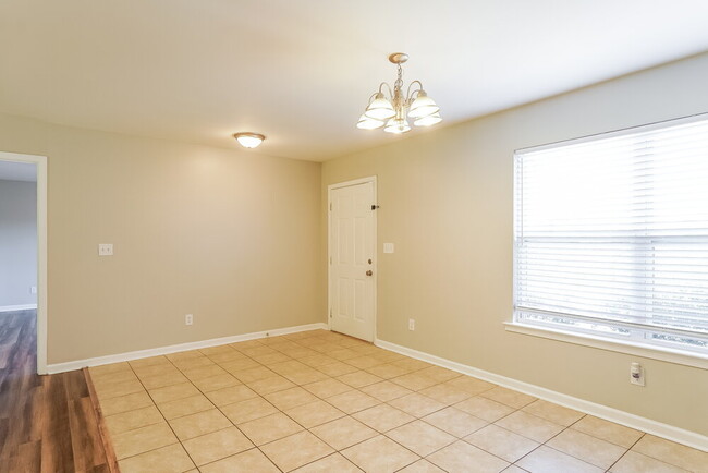 Photo - 21898 Eastern Valley Rd