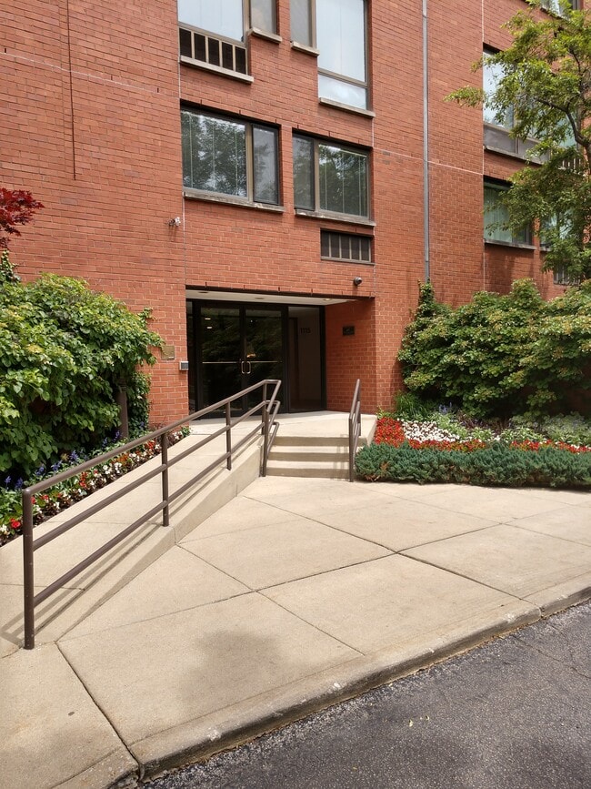 South Loop Duplex Rental 3ved,3ba - 1115 S Plymouth Ct Unit 113