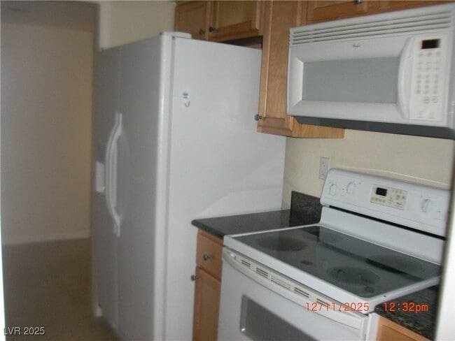 Photo - 793 Oakmont Ave Unit 207