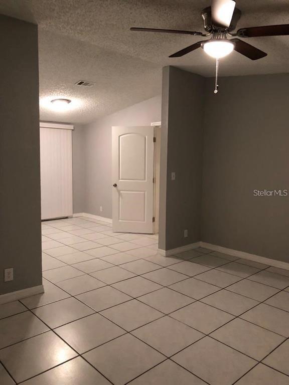 Photo - 355 Weathersfield Ave