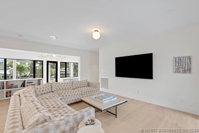 Photo - 21 Duke Dr
