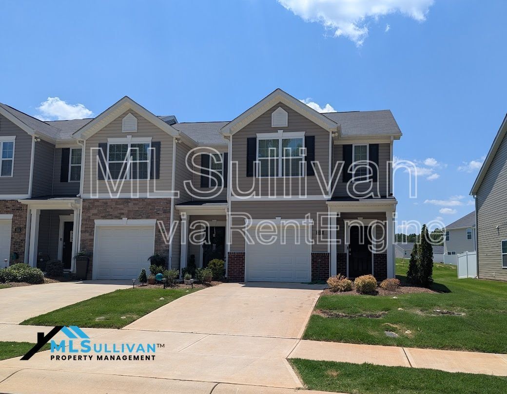 Photo - 2338 Lily Dr Townhome