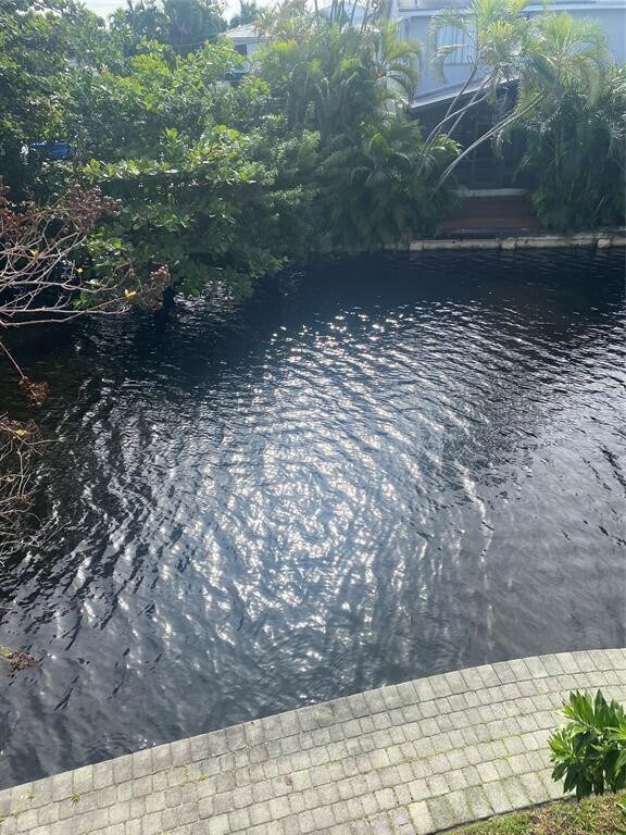 Photo - 578 NE 20th St Unidad 16E