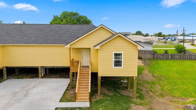 Photo - 1406 Bonvillain St