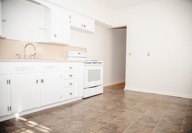 Photo - 333 Spruce St