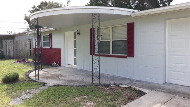 Photo - 4706 Blossom Dr