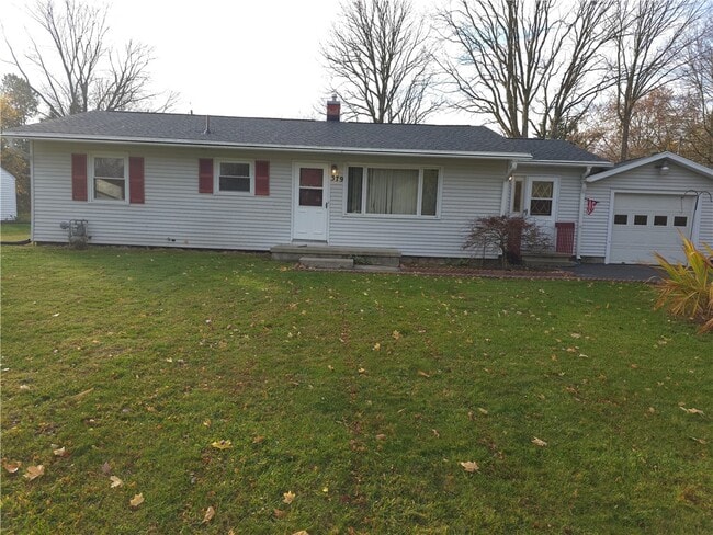 Photo - 379 Hollybrook Rd