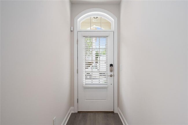 Photo - 1363 Live Oak Ln