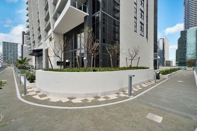 Building Photo - 1010 Brickell Ave Unit 3506